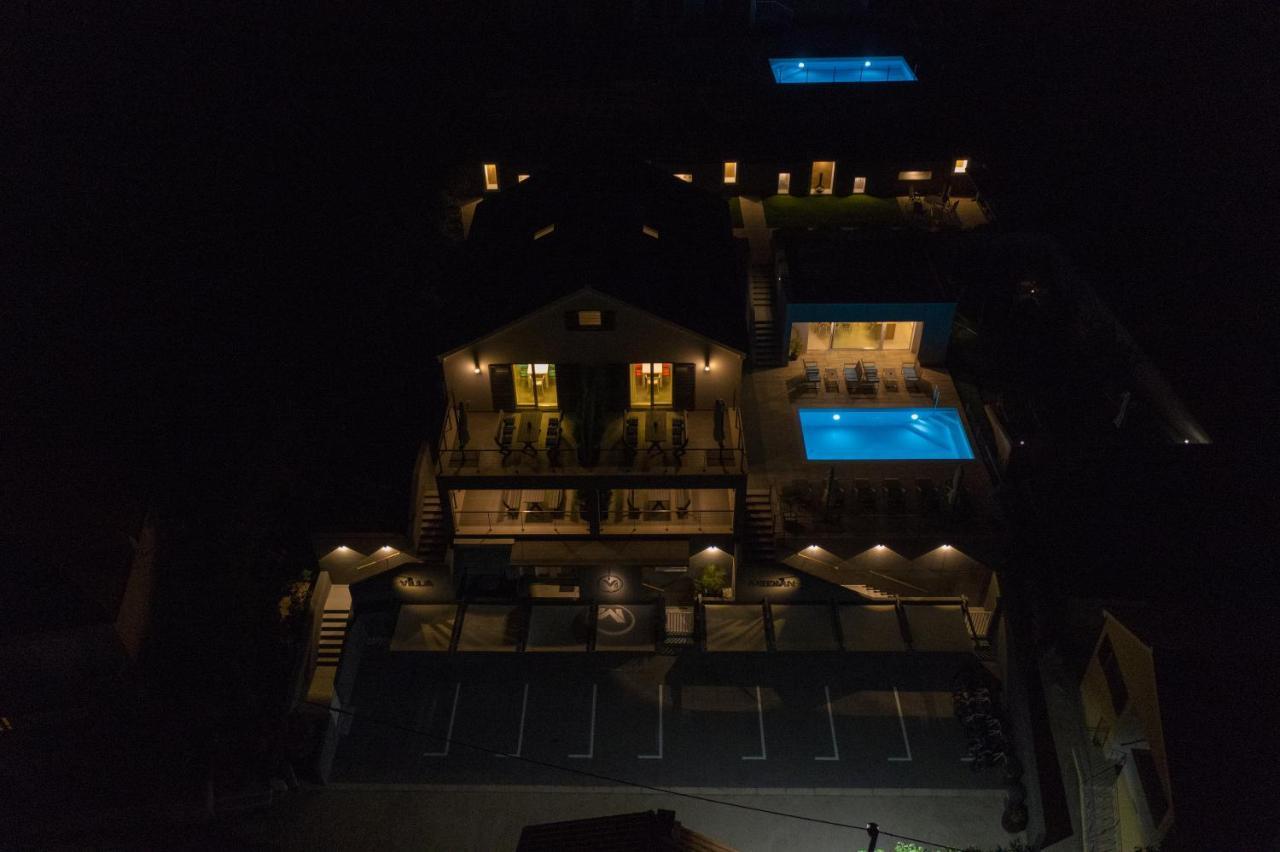 Villa Median Žman エクステリア 写真