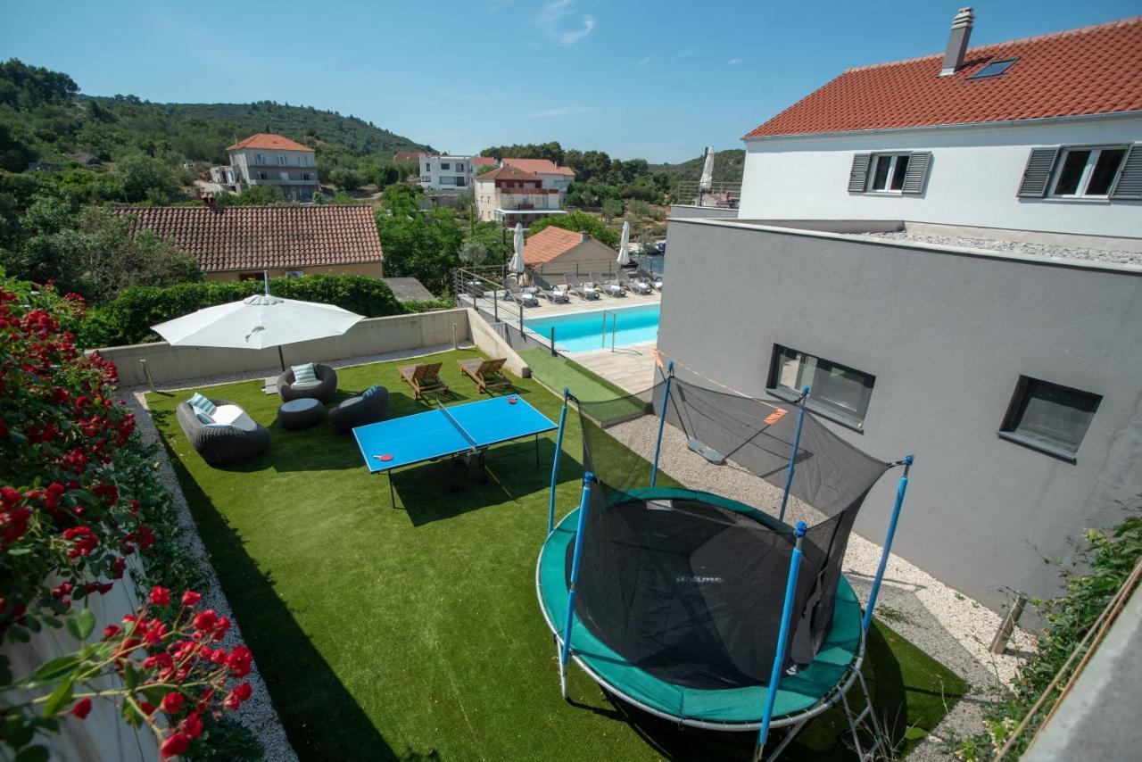 Villa Median Žman エクステリア 写真